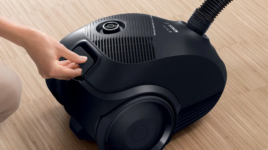 جارو برقی بوش سری 2 کیسهدار مدل Bosch BGBS2K نمای پشت